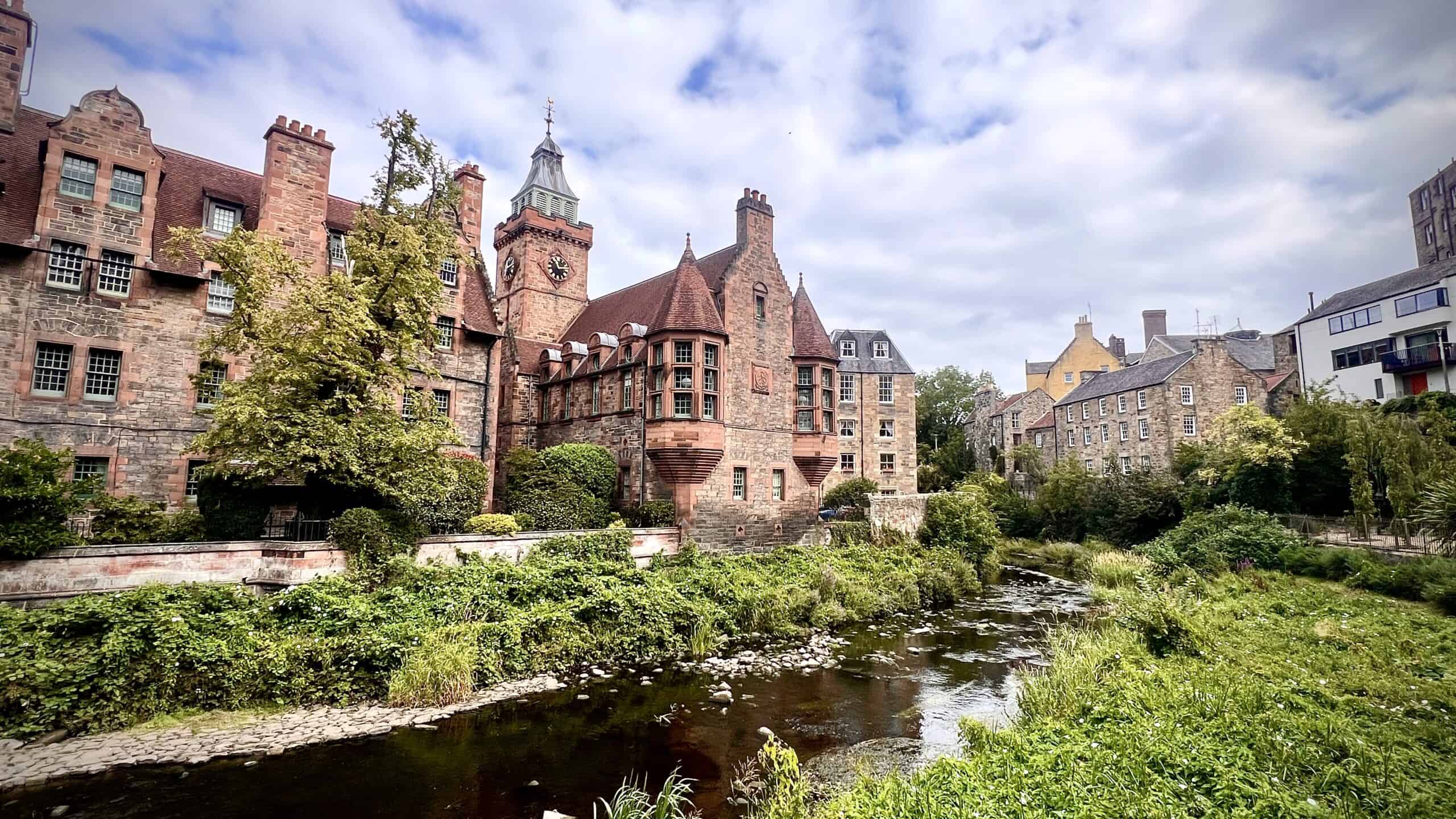 A Beautiful castle ground in Edinburgh.